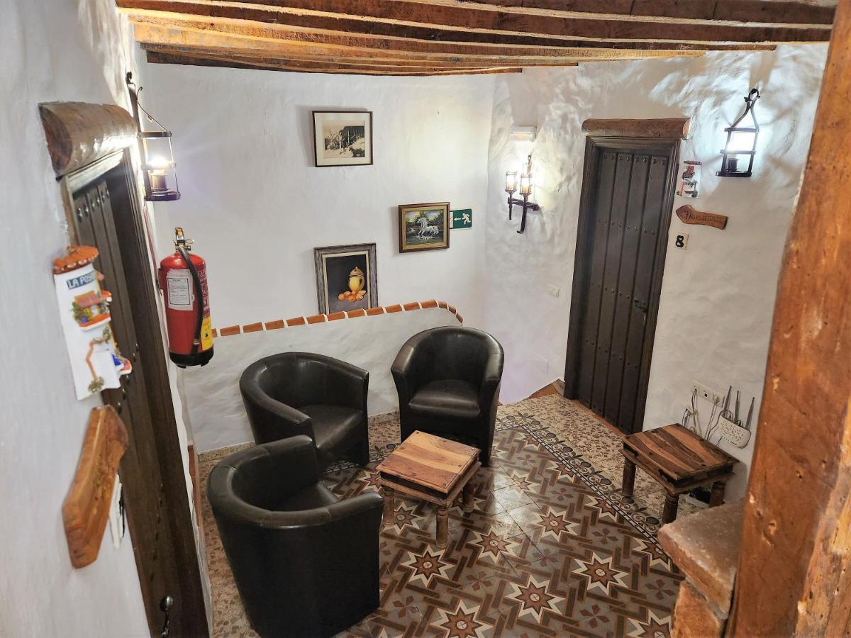 Posada La Plaza Канильяс-де-Альбайда Экстерьер фото